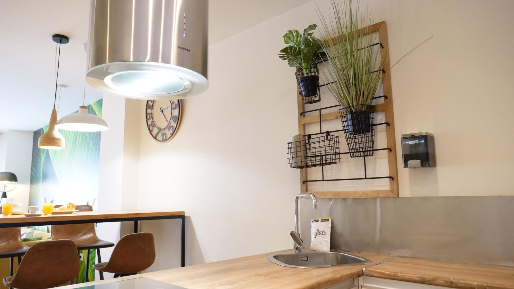 Myflats The Castle Apartment Alicante Bagian luar foto
